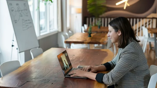 Carpe Verba hat einen Beitrag im Blog zum Thema Wie Innovative Ideen auch remote entwickelt werden