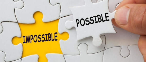 Innovation und Transformation machen unmögliches möglich, im Bild ersetzt daher ein Puzzle-Teil "Possible" das Teil "Impossible"