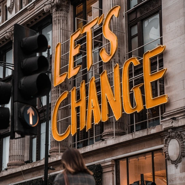Bei Carpe Verba bieten wir im Bereich Transformation und Innovation das Training Transformation gestalten und begleiten an.