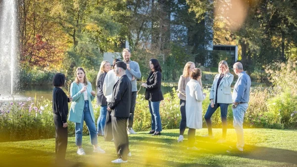 Carpe verba! bietet freie Stellen für freiberufliche Coaches, Trainer