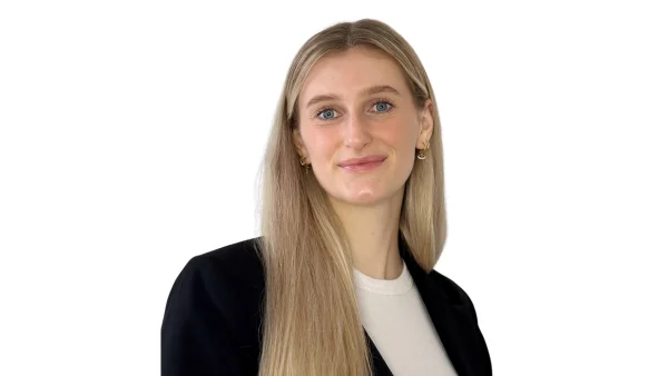 Paula Beyer - - Ansprechpartnerin im Seminarmanagement bei Carpe verba!